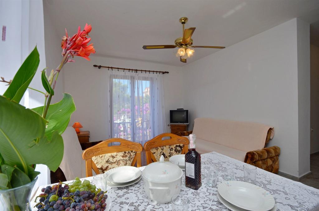 Apartments Miljenka Vodice Extérieur photo