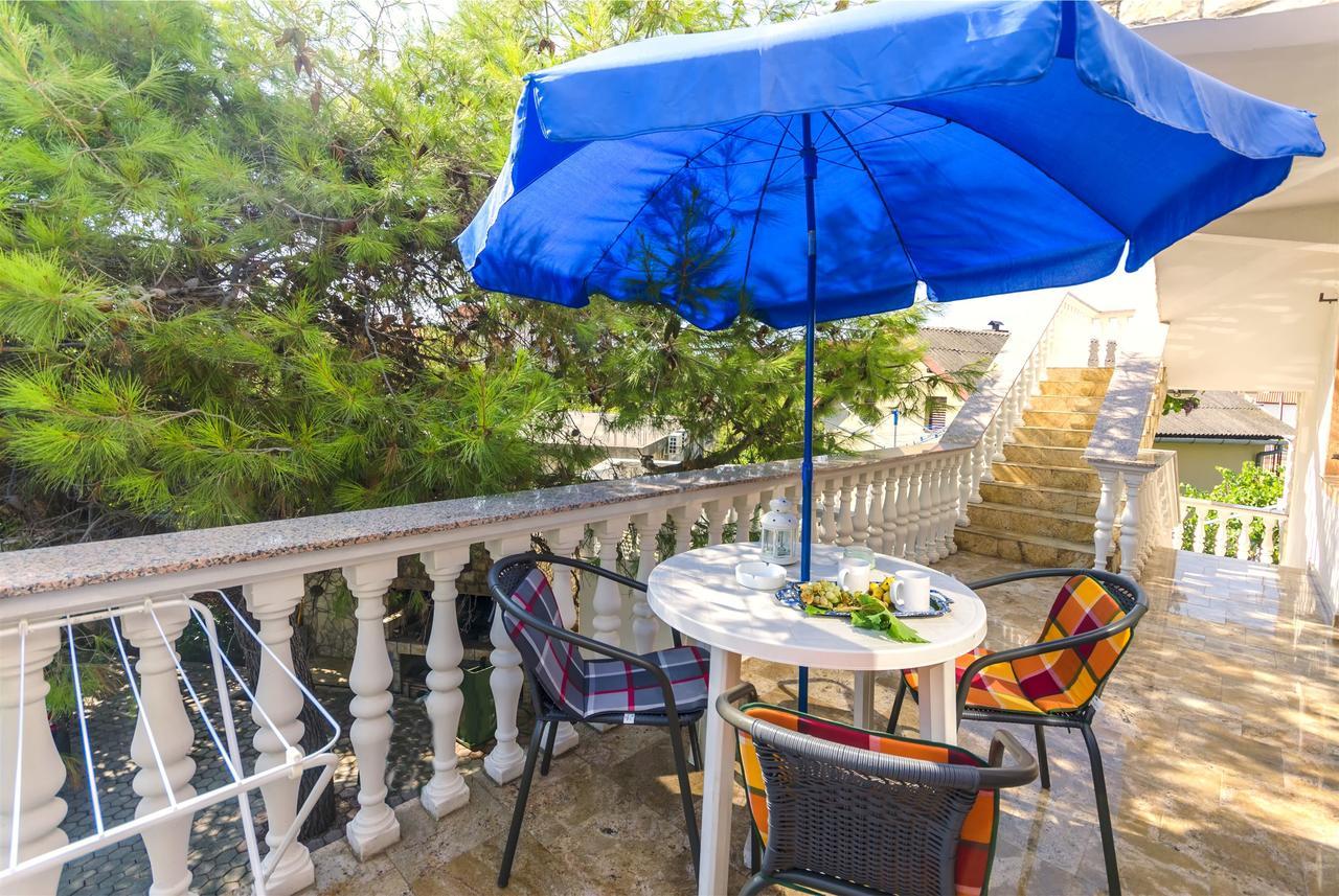 Apartments Miljenka Vodice Extérieur photo